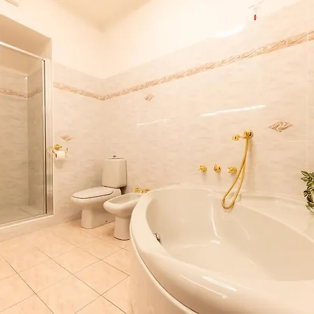 Bellavista - View - Near The * 크레미아