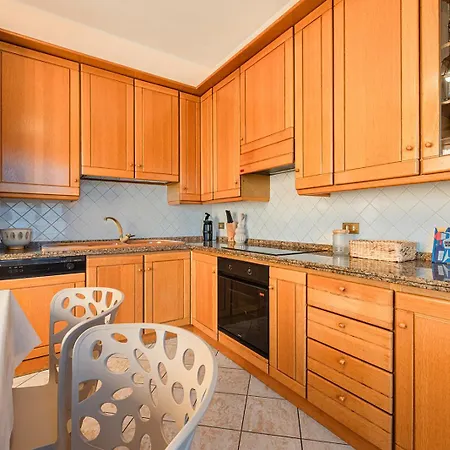 Bellavista - View - Near The 아파트 *